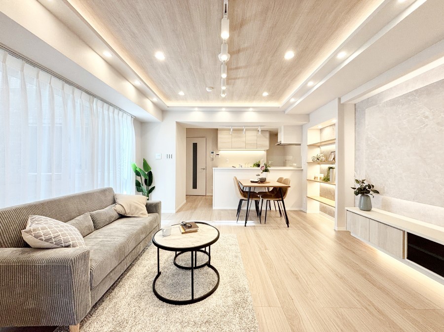 ���r���O ���Ƒ��̓��₩�Șb�����ŕ�܂�閾�邢���r���O   