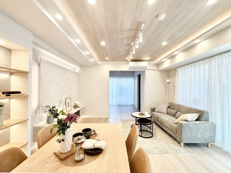 ���̑����� �Ƒ��̂Ȃ�����؂ɂ����_�C�j���O�@