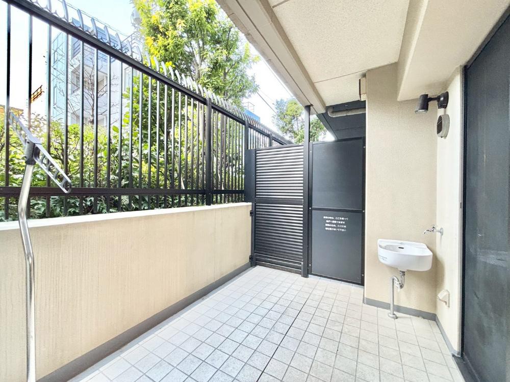 �o���R�j�[ �|����K�[�f�j���O�ɕ֗��ȃX���b�v�V���N���̍L�X�e���X�B