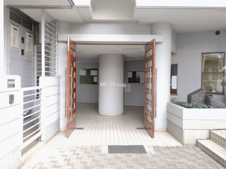 �G���g�����X -