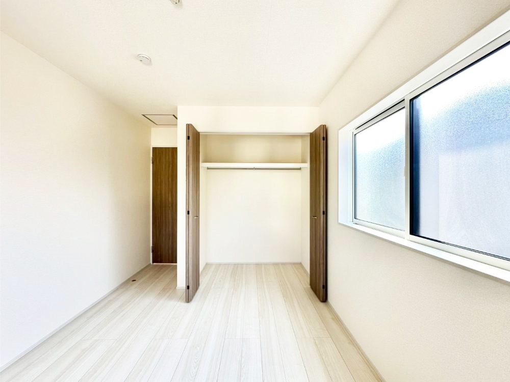 �q������ �q�������ɂ��������߂Ȏ��[�X�y�[�X�����Ղ�̋���