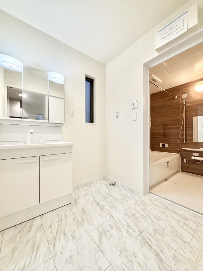 ���̑� �g�x�x���X���[�Y�ɂ����Ȃ���E�ߏ�     �@ 