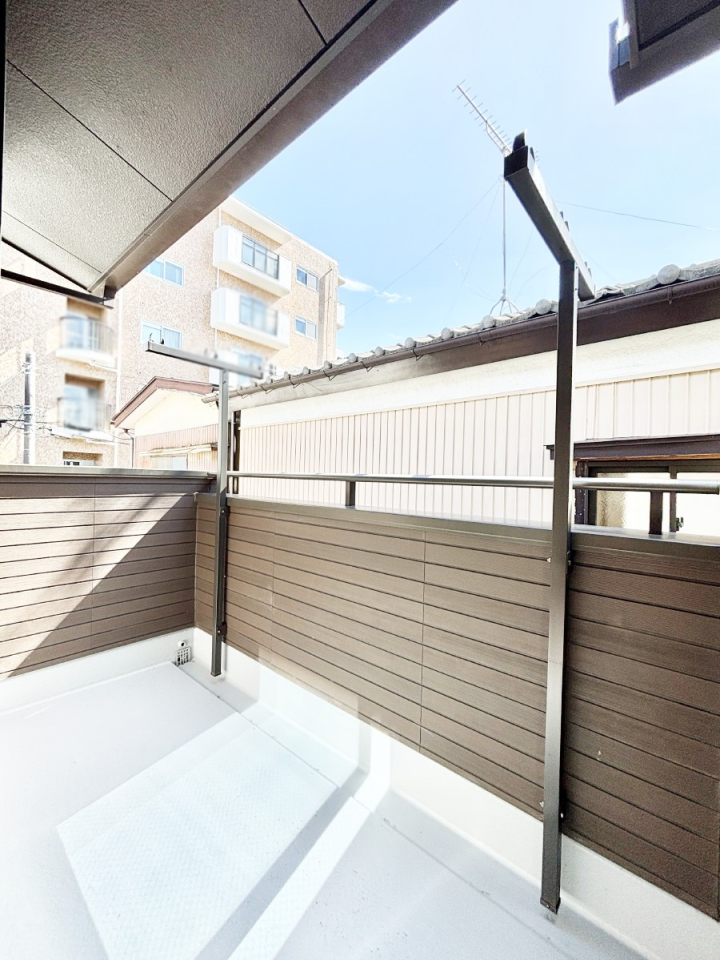 �o���R�j�[ �g���ȗz�����~�蒍���o���R�j�[�͂�����ɂ������߁B�u�₩�ȕ����S�n�悢�ł��B