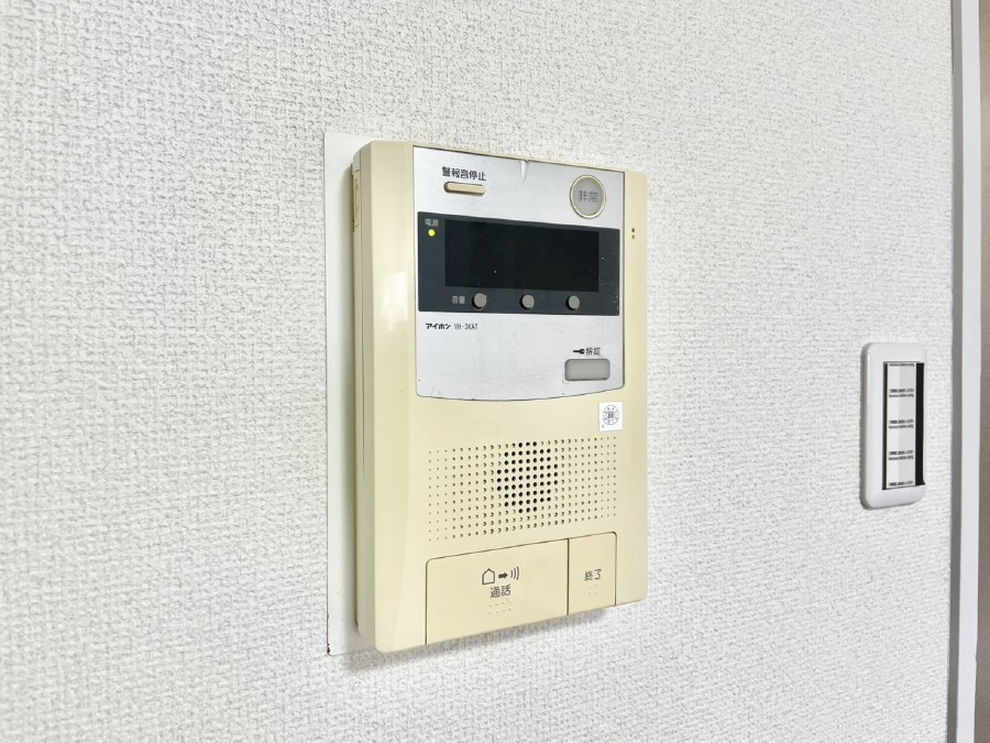 ���̑����� �K��҂���ڂł킩����S�̂s�u���j�^�[�t���C���^�[�z���B   