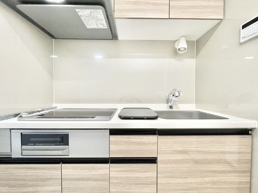 �L�b�`�� �������������I�ɁA�y�����I�V�X�e���L�b�`��