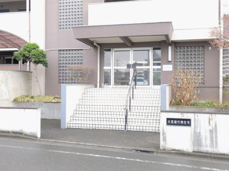 �G���g�����X -