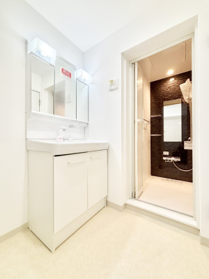 ���ʑ�E���ʏ� ������������ʉ��ώ��Œ��̐g�x�x�����K