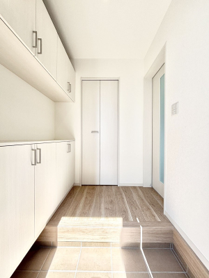 ���� �Ƒ��̋A��₨�q�l�������������}���錺��  