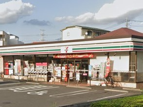 ���ӊ� �R���r�j 400m �Z�u��-�C���u�� ����˒˂S���ړX