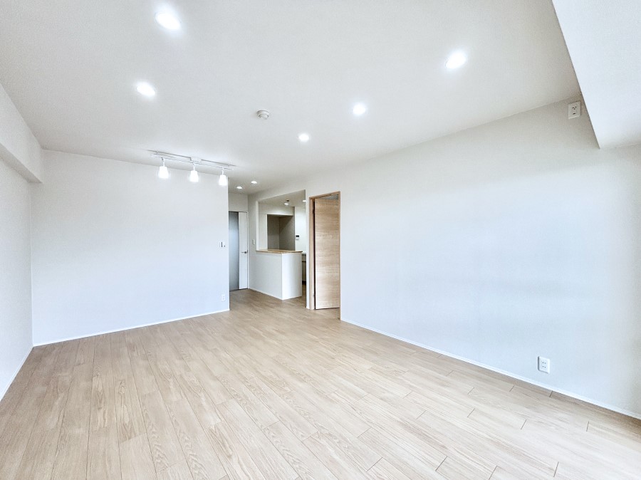 ���r���O �Ƒ��ꏏ�ɂ��H�����y���݂����Ȃ�L�X���r���O�_�C�j���O