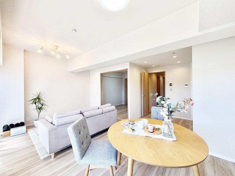 ���̑����� �Ƒ������R�ƏW�܂�e���̃X�y�[�X�ɂȂ肻��