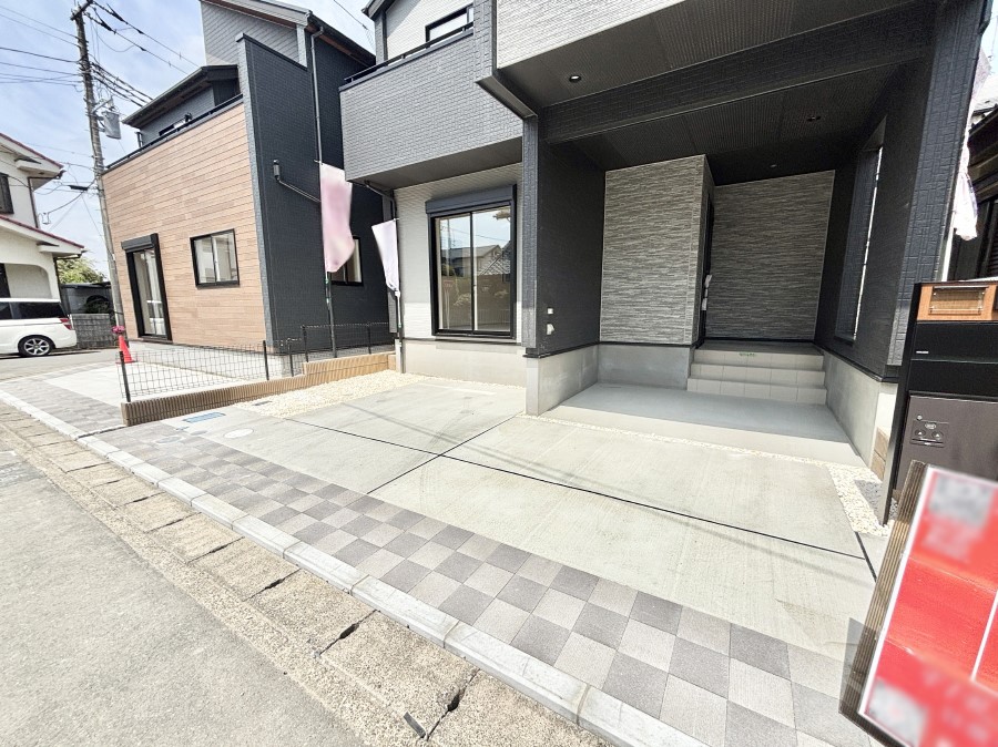  �r���g�C���^�C�v�͑�؂Ȃ��Ԃ����≘�ꂩ���邱�Ƃ��ł��܂��B