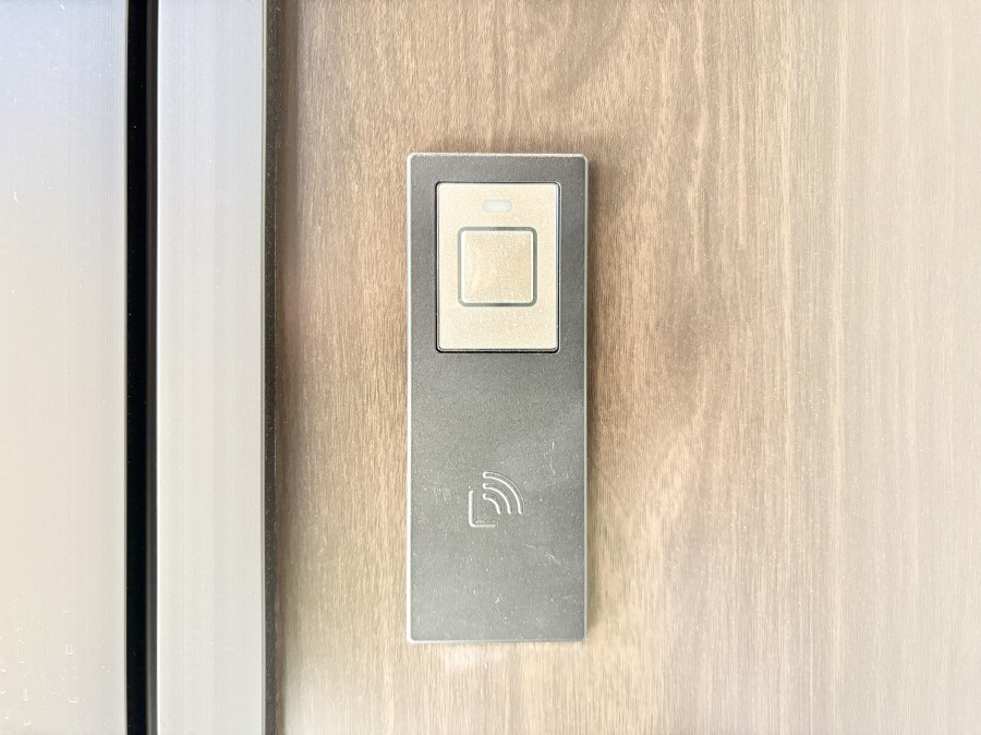 ���� ���N���N�J���I�X�}�[�g�R���g���[���L�[�B