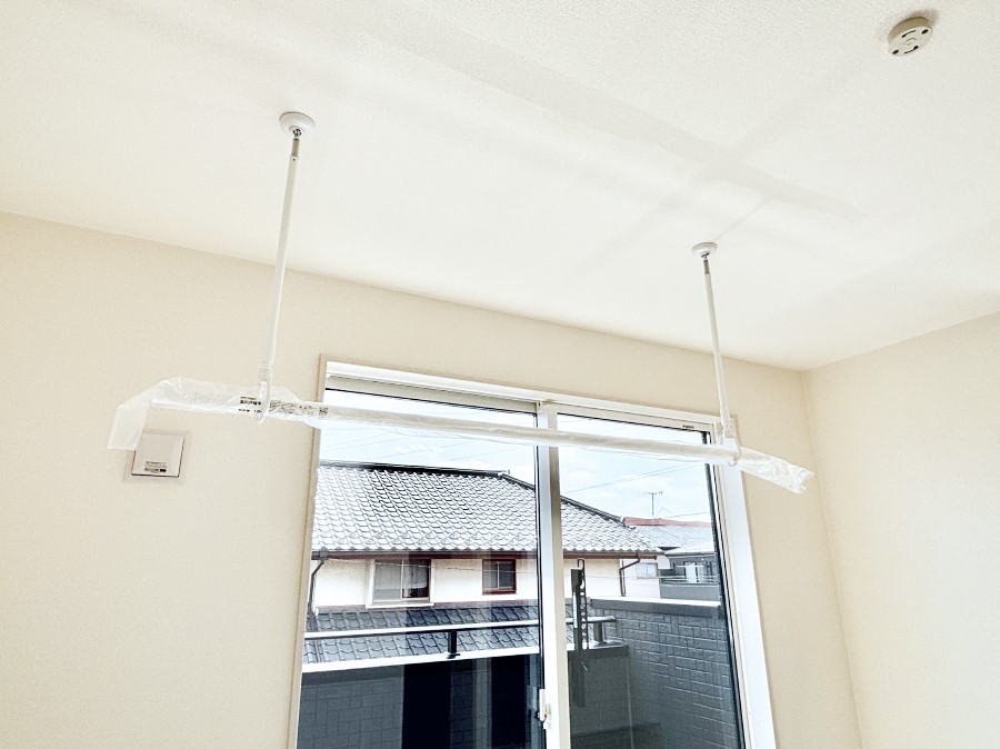 ���̑����� �����������|�[���B�~�J��ԕ��̎����ɑ劈�􂵂܂��B  