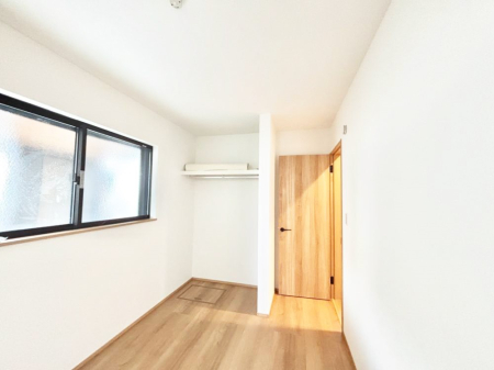 �Q�� �g���₷���`�Ńx�b�g��Ƌ�̒u�����ɂ����邱�Ƃ�����܂���B 