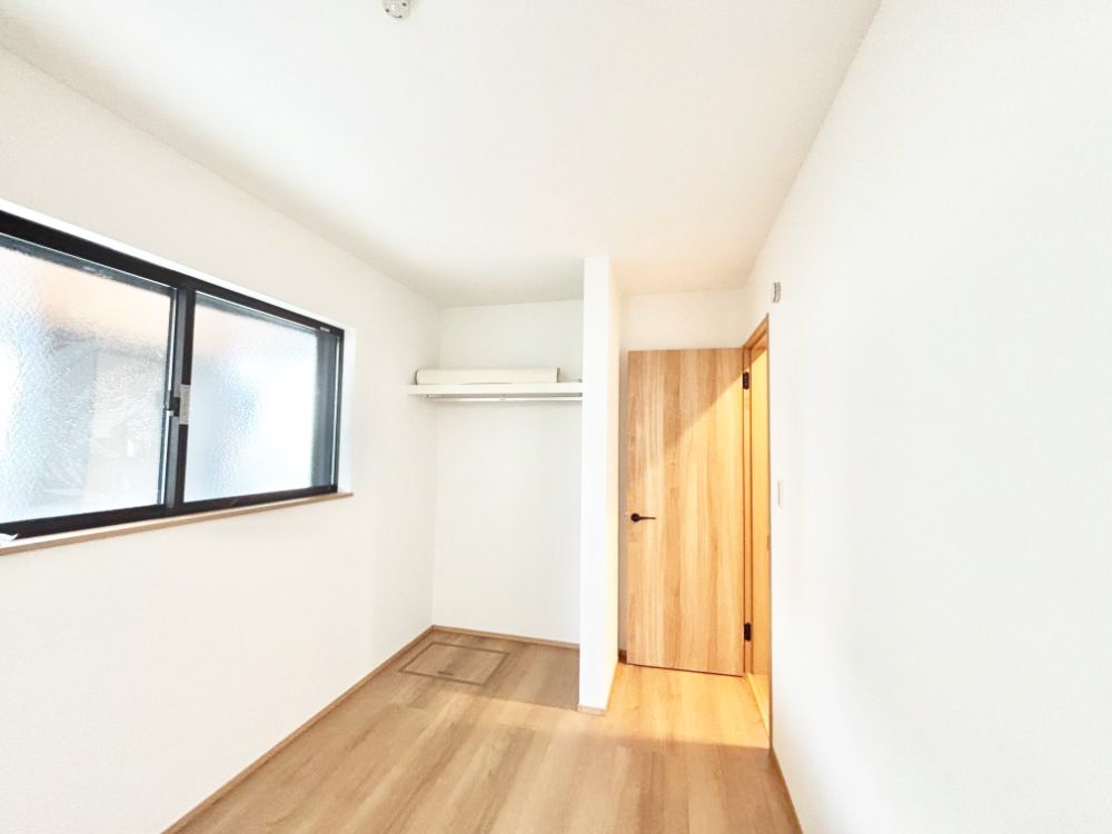 �Q�� �g���₷���`�Ńx�b�g��Ƌ�̒u�����ɂ����邱�Ƃ�����܂���B 