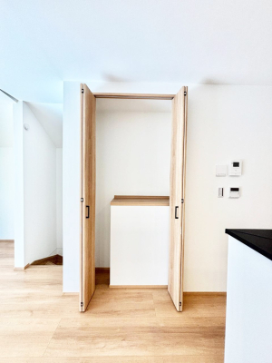 ���̑����� ���r���O���[�B�����Ɏ��[������ƕ����W�܂�LDK���X�b�L���Еt�������ł��ˁB  