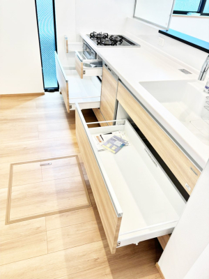 �L�b�`�� �g���₷���X���C�h���[�B�����p��Ȃǂ�����X�y�[�X�������Ղ肠��܂��I