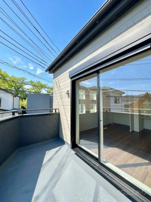 �o���R�j�[ �o���R�j�[�͂��ꂵ���Q�����t���B�����󕨂₨�z�c�������Ղ花���܂��B