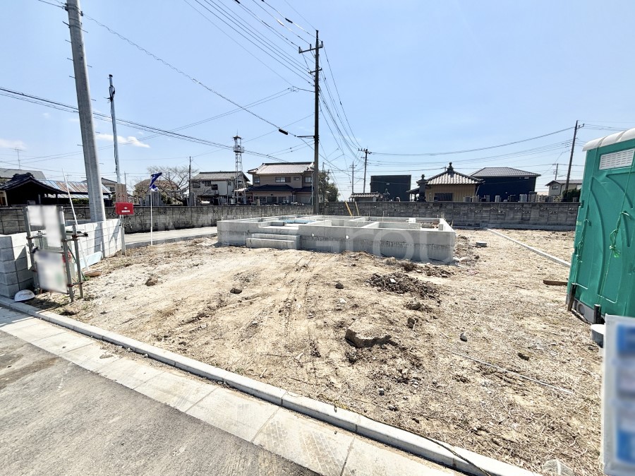 ���n�O�ώʐ^ �����Ղ�̗z���ƊJ�����ɕ�܂�閾�邢�Z�܂�