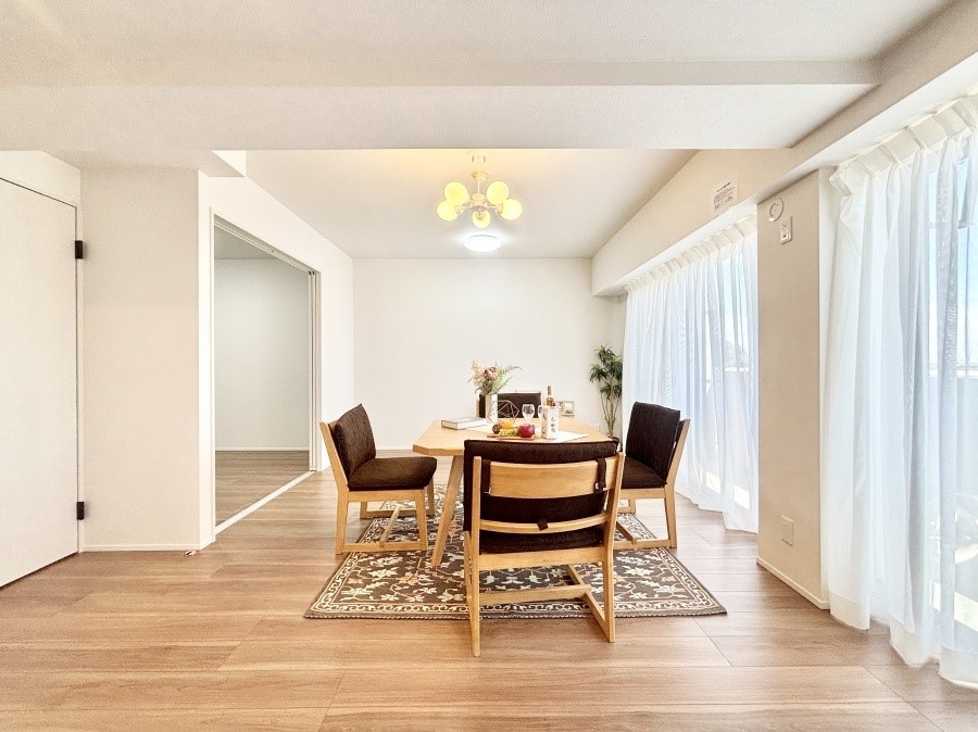 ���r���O �؂̉����肪�₳�����t���[�����O�͈��炬�������炷�Z���