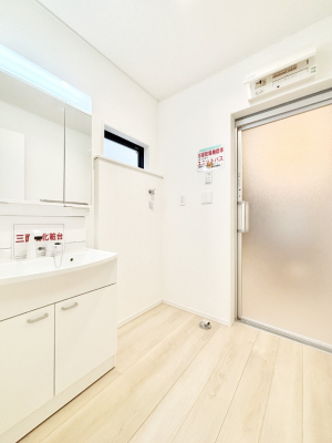 ���̑� �L�X�Ƃ�Ƃ�̂��郉���h���[�X�y�[�X