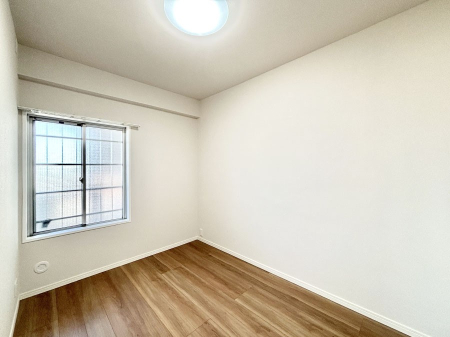 �q������ ������̂₳���������S�n�悢�v���C�x�[�g���[��