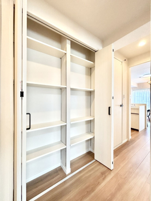 ���̑����� �L�����[�B�|�������G�߂̏��������[���邱�Ƃ��ł��܂��B