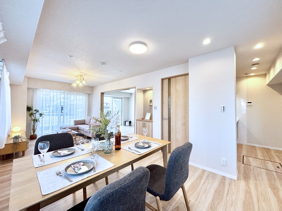 ���̑����� �Ƒ������R�ƏW�܂�e���̃X�y�[�X�ɂȂ肻��