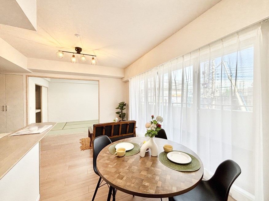 ���̑����� �傫�ȑ����炽���Ղ�̗z���ƕ�����������_�C�j���O  