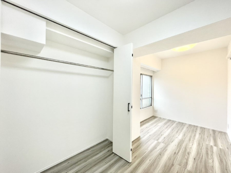 �Q�� ���[���[�����Ă���̂ŋ��Z�X�y�[�X���L�X�g���܂�  