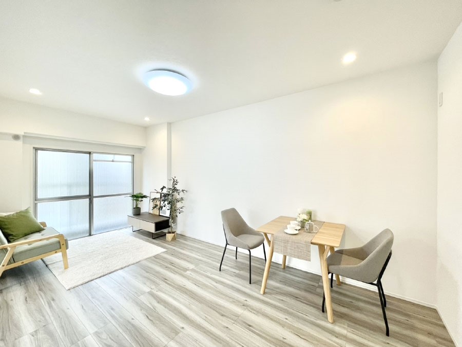 ���r���O �傫�ȑ����炽���Ղ�̗z���ƕ����������郊�r���O