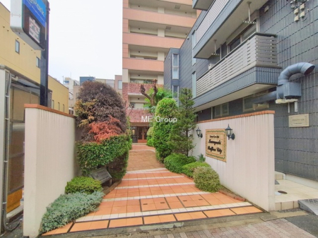 �G���g�����X -