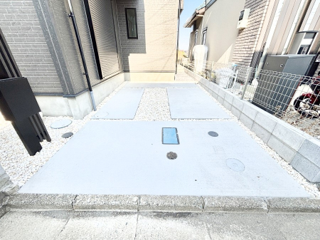  �����Ɍ������Ȃ����ԃX�y�[�X�B