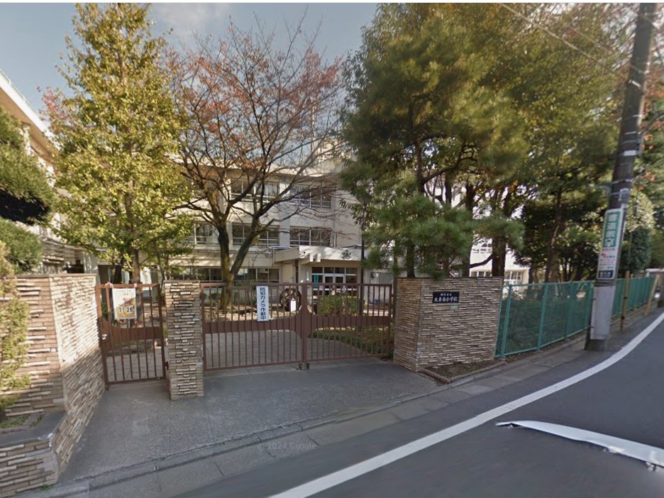 ���ӊ� ���w�Z 696m ���n�旧���쏬�w�Z