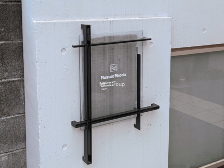 �G���g�����X -