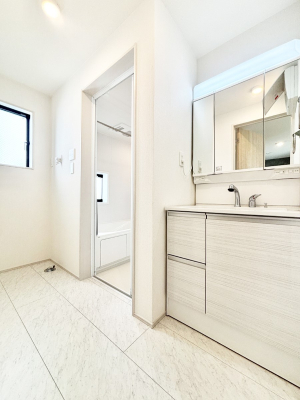 ���̑� �g�x�x���X���[�Y�ɂ����Ȃ���E�ߏ�B  