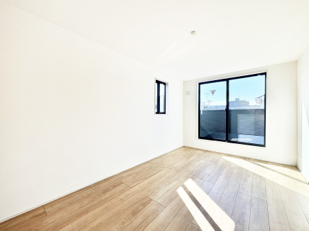 ���̑����� �o���R�j�[���J�������v���X���Ă����m��