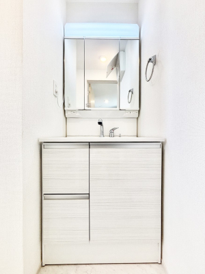 ���ʑ�E���ʏ� ���[�͂Ƌ@�\���ɗD�ꂽ���ʉ��ϑ�