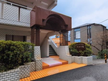 �G���g�����X -