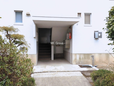 �G���g�����X -