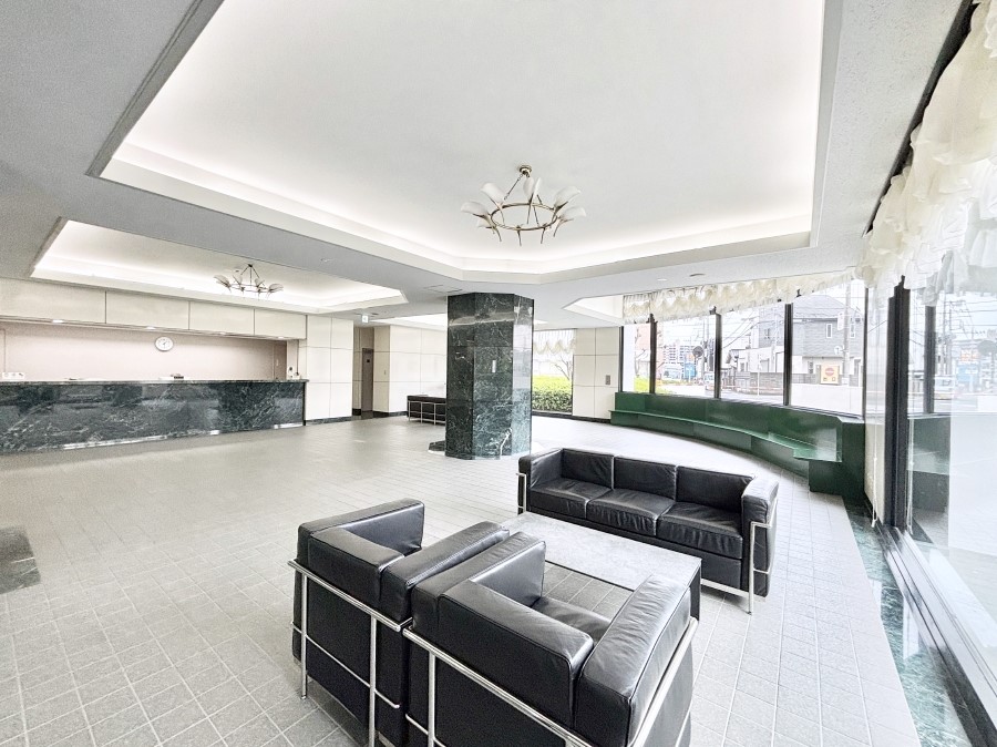 �G���g�����X �������������͋C�̃G���g�����X