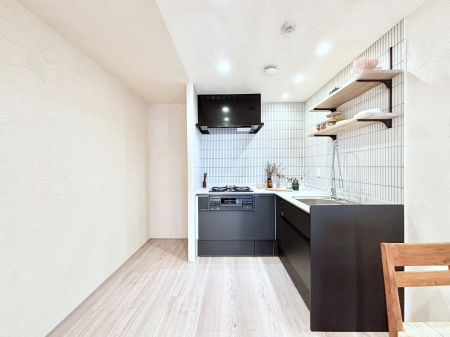 �L�b�`�� ��Ɠ������X���[�Y��L���^�L�b�`���B�����̂��������y�������K�ɁB