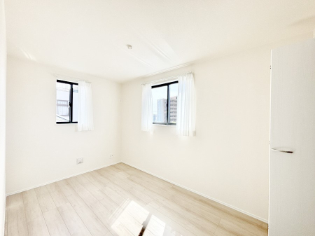 �q������ 2�ʍ̌��̗m���B��������荞�ޗz�����������S�̂�D������ݍ��݂܂��I