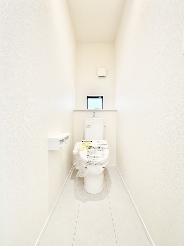 �g�C�� �g�C���͈��S�̂Q�ӏ��I���̃o�^�o�^������S�ł��B