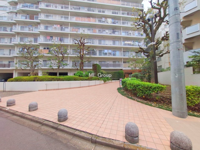 �G���g�����X -