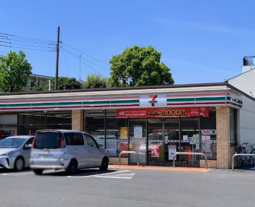 ���ӊ� �R���r�j 300m �Z�u��-�C���u�� �����_���P���ړX