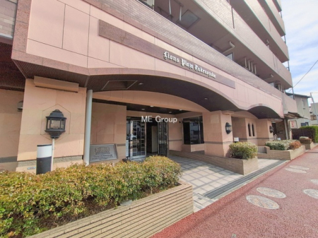 �G���g�����X -