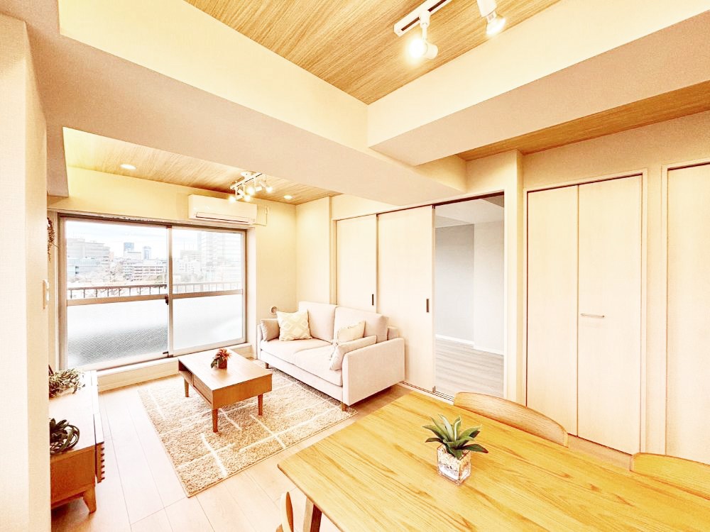 ���r���O �������������͋C�̂k�c�j�͉Ƒ��݂�Ȃ̉��K���