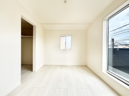 ���̑����� ���邢�o���R�j�[�T�C�h�ɗm����ݒu�B�ڊo�߂̗ǂ��Q���ɁB